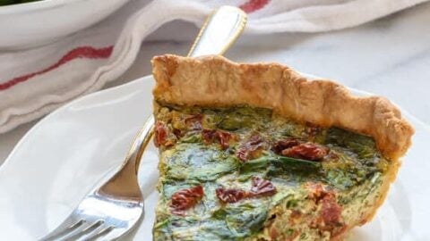 Sundried Tomato Pesto Quiche Easy And Delicious Wellplated Com