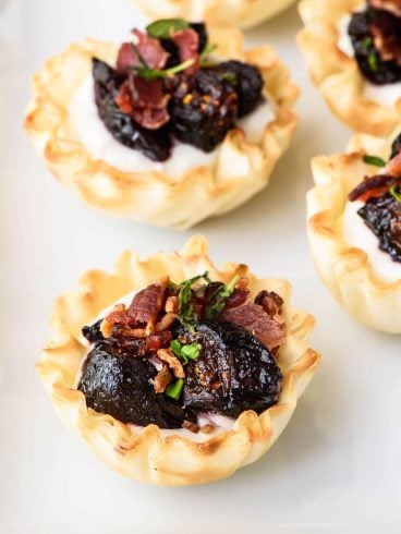 Mini Fig Goat Cheese Bacon Bites. Premade phyllo dough cups make for an easy but impressive appetizer!