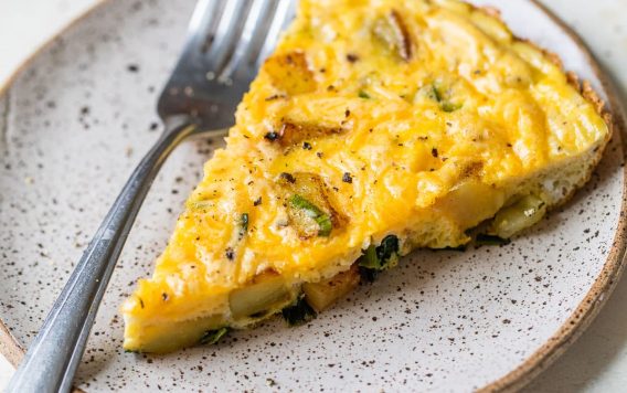 Easy potato frittata with spinach