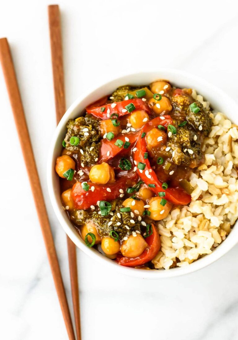 General Tso's Chickpeas {Vegan + Vegetarian} – WellPlated.com