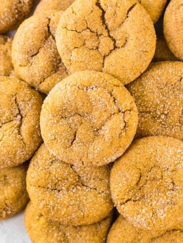 Pumpkin Snickerdoodles. Buttery soft, chewy, and DELICIOUS! The perfect pumpkin cookie recipe. @wellplated