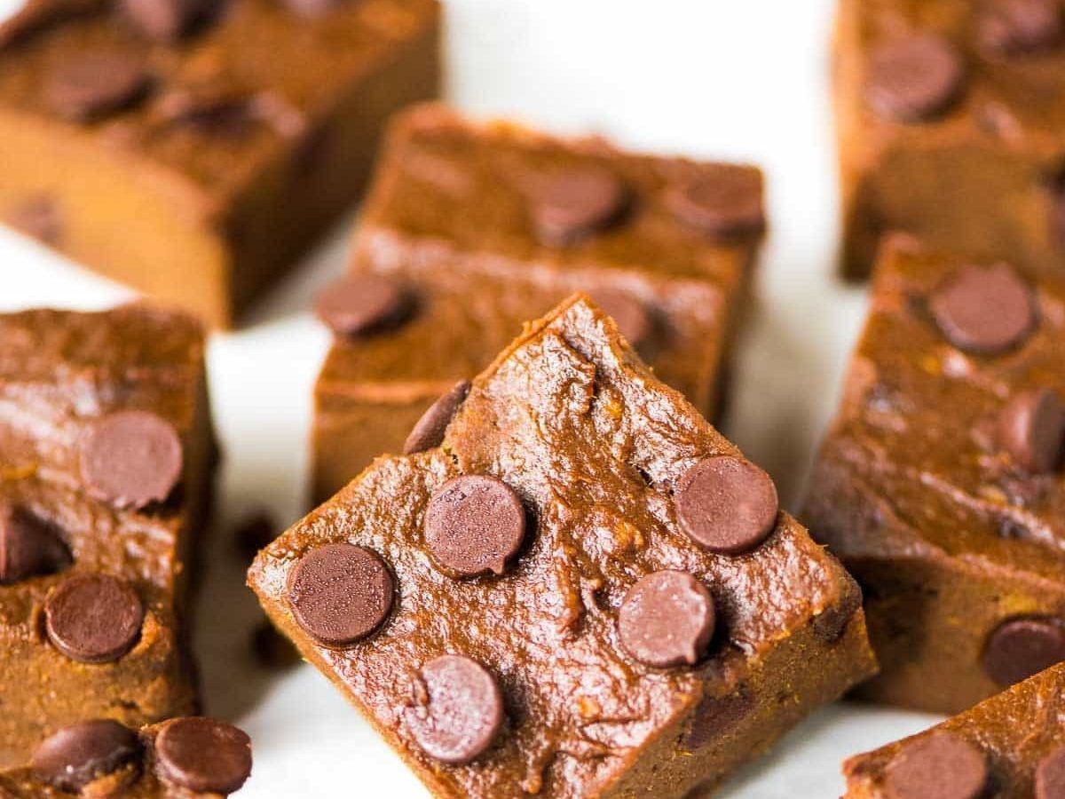 Sweet Potato Brownies. DELICIOUS and fudgy! Clean eating recipe — NO BUTTER and SUGAR FREE. Easy, healthy, and kids love them too! Recipe at wellplated.com | @wellplated