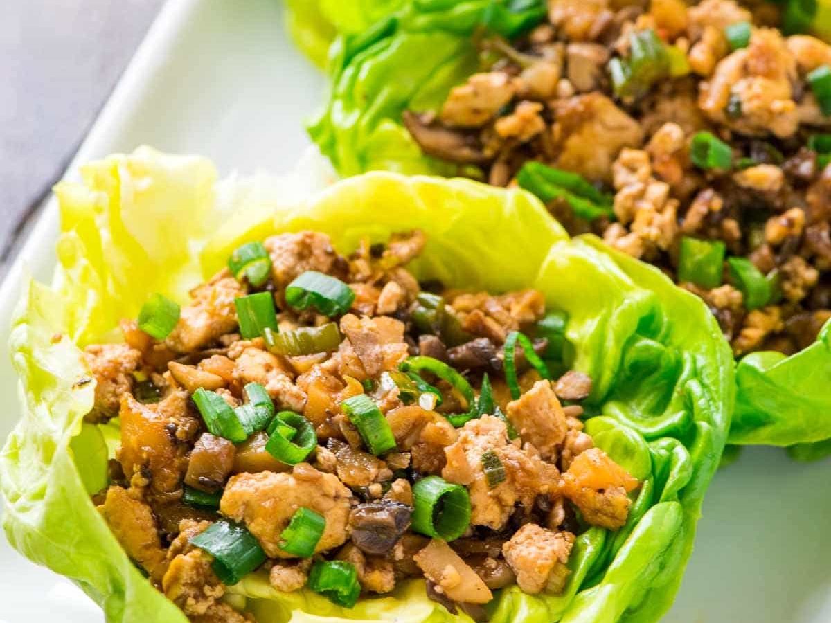white platter of vegetarian lettuce wraps just like the ones from PF Changs