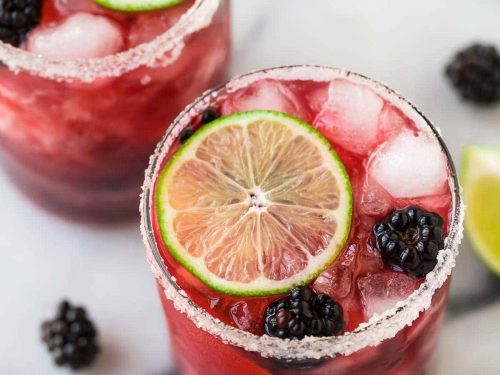 101 Easy White Christmas Margarita Pitcher Design