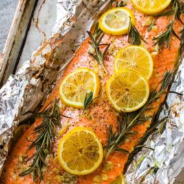 cropped-Baked-Salmon-in-Foil-at-400.jpg