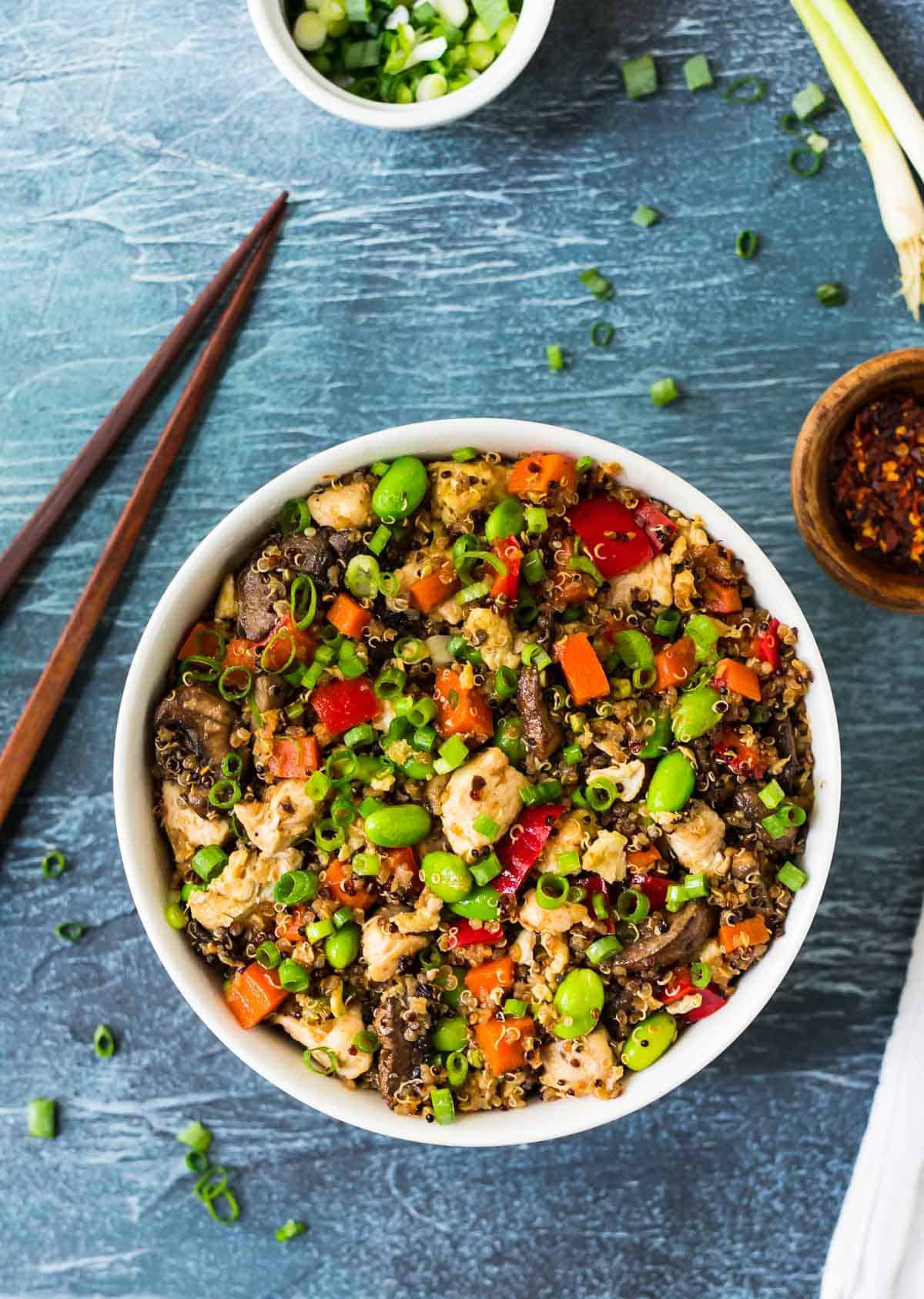 Healthy Quinoa Fried "Rice" with Chicken and Vegetables