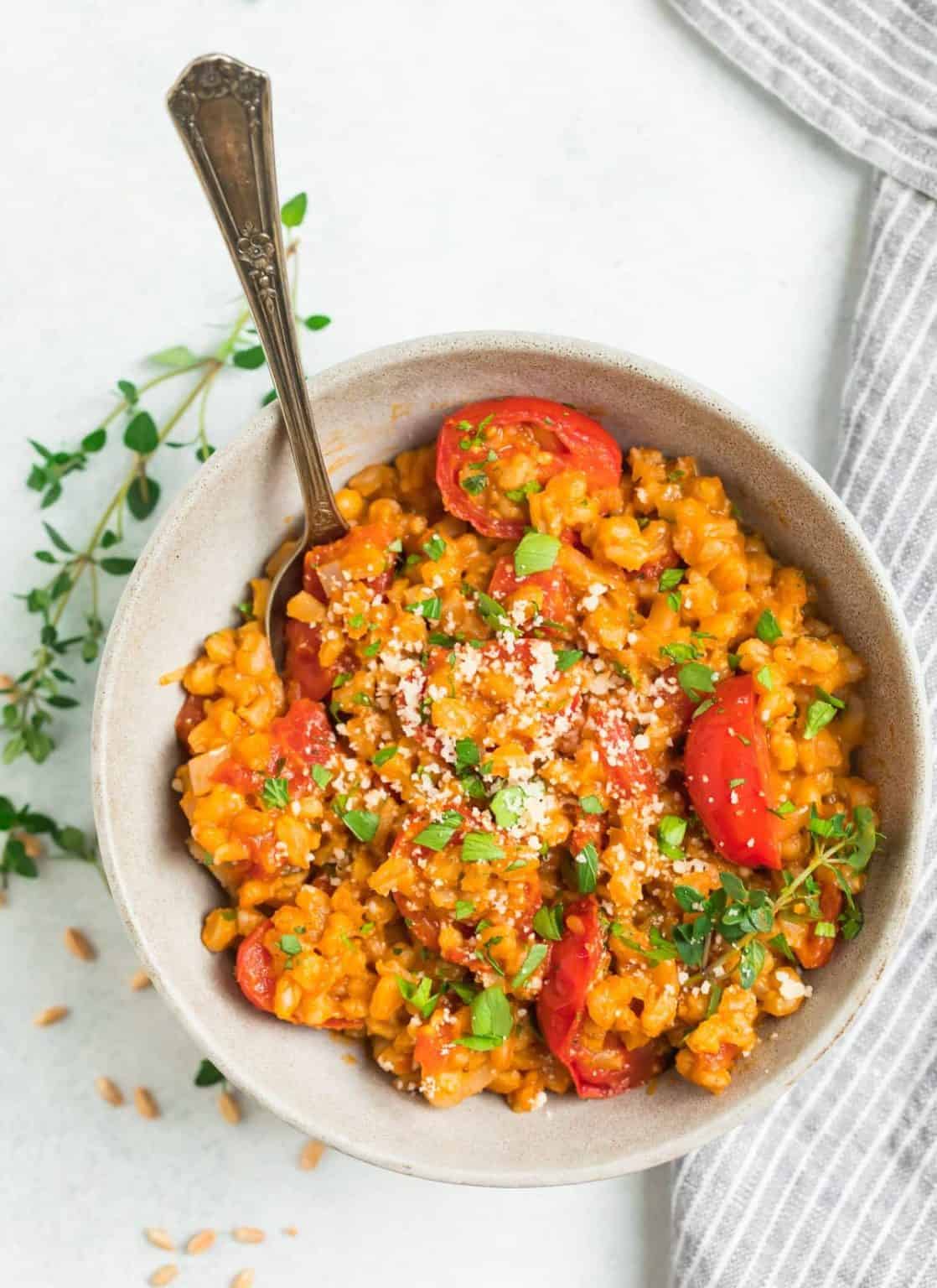 Farro Risotto with Cherry Tomatoes {No Stir Method} - WellPlated.com