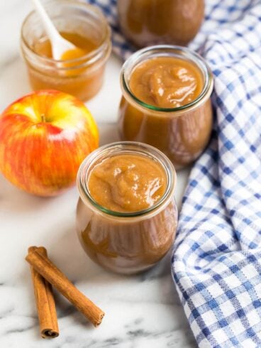 Easy No Peel Crockpot Applesauce in jars