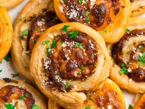 Pesto Pinwheels | Easy Puff Pastry Appetizer