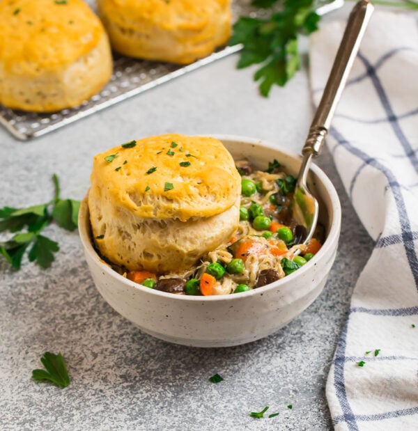 Crock Pot Chicken Pot Pie Easy Healthy Recipe Wellplated Com
