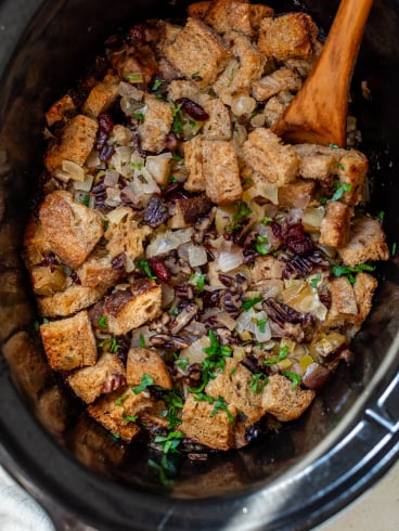 Crock pot stuffing recipe in slow cooker insert