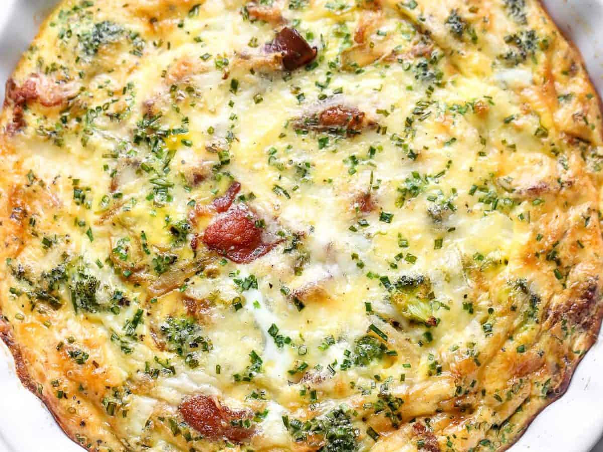 Crustless quiche with cheese