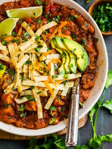 Crock pot chicken tortilla soup with avocado