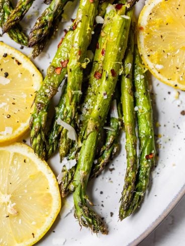 Parmesan roasted asparagus with lemon