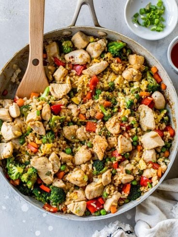 Vegetable and chicken fried rice