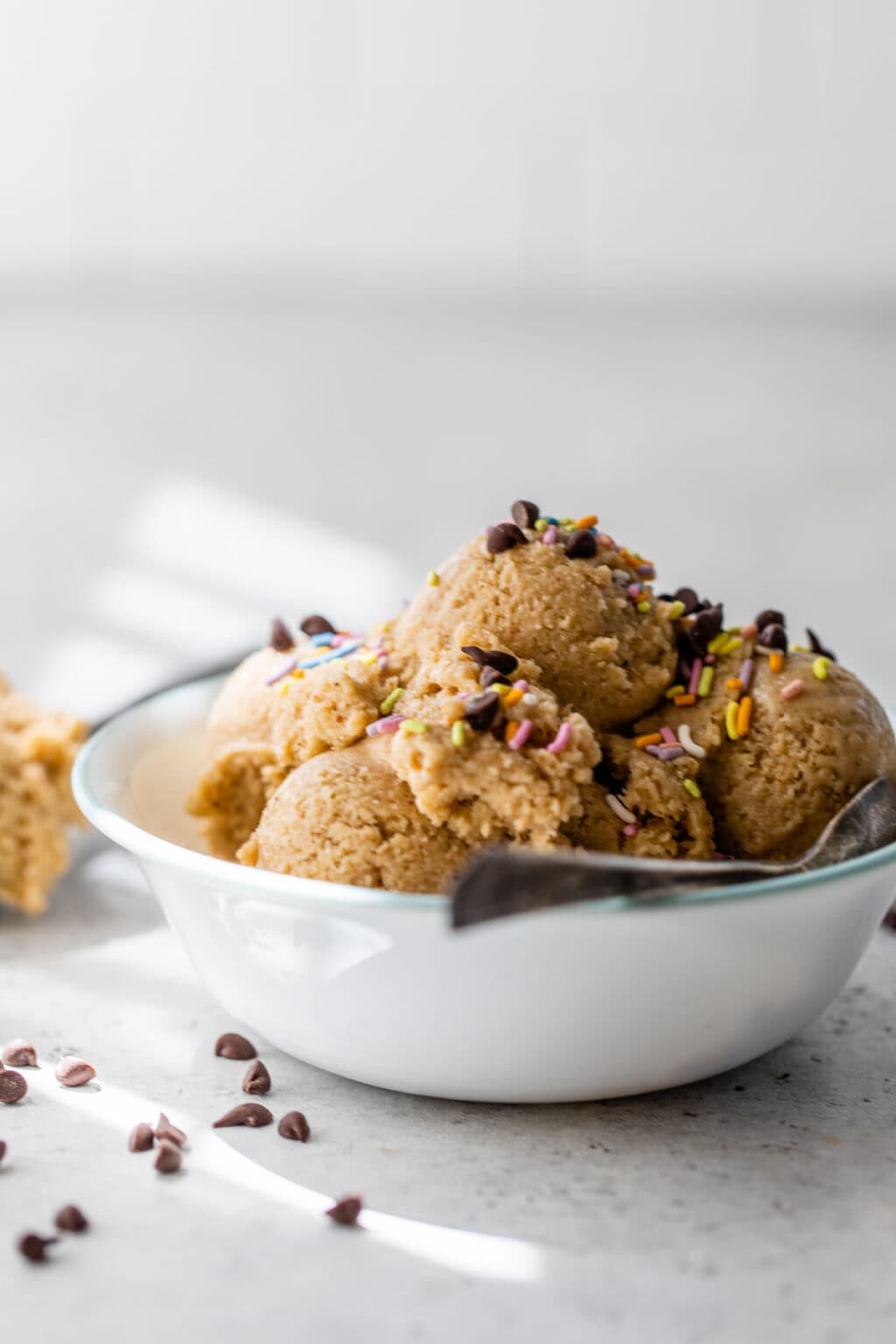 Oat Milk Ice Cream {Creamy & Dairy Free!}