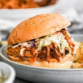 slow cooker pork shoulder on bun