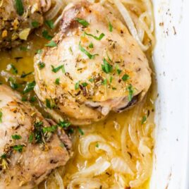 cropped-Baked-Chicken-Thighs-in-Sauce.jpg