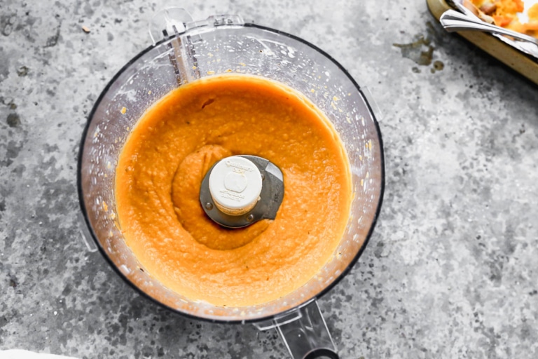 east butternut squash pasta sauce in a blender