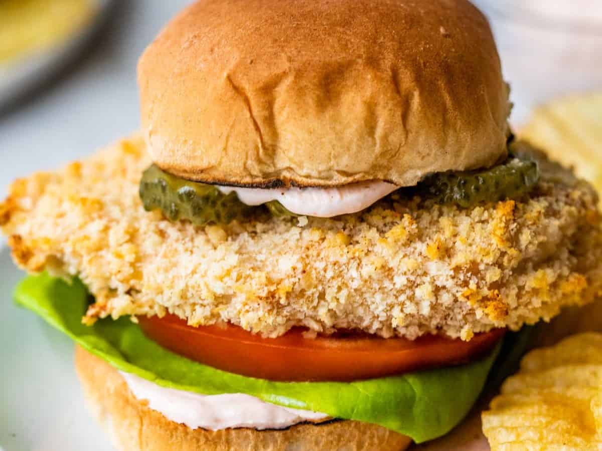 the best baked spicy chicken sandwich