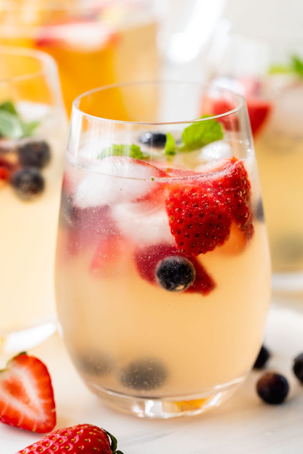 White Sangria Recipe – WellPlated.com