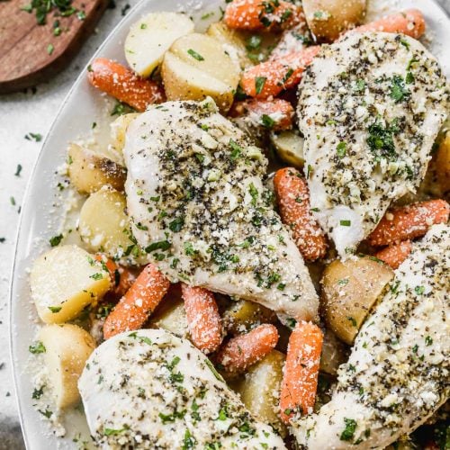 Crockpot Chicken and Potatoes with Carrots