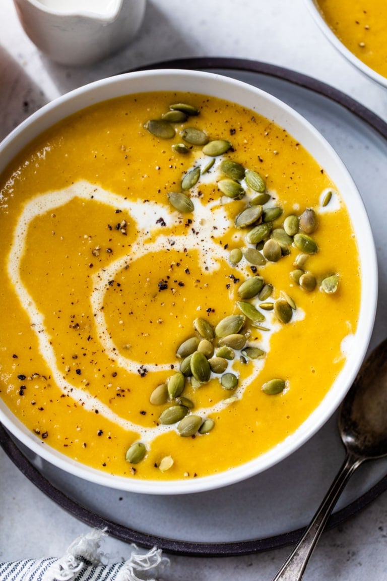 Pumpkin Soup Recipe – WellPlated.com