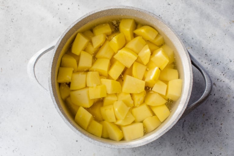 boiling cubed potatoes for the best mashed potatoes recipe