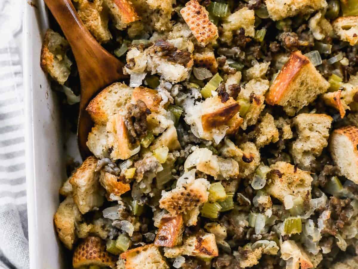 recipe for thanksgiving side, sausage stuffing