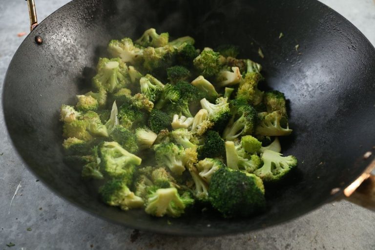 perfectly cooked broccoli for healthy stir fry recipe