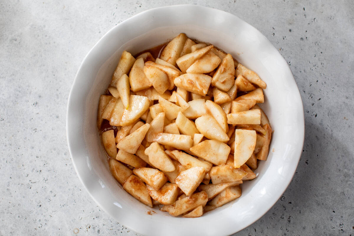 Pear crisp filling in round baking dish