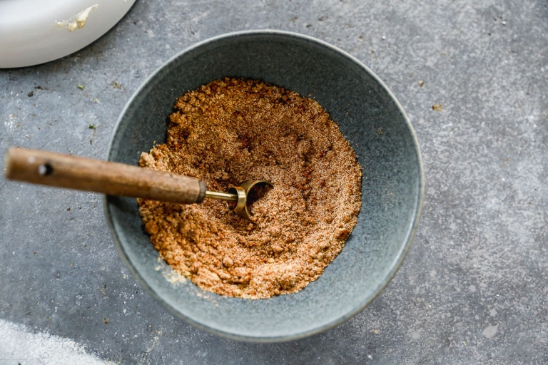 Hamburger seasoning in small bowl