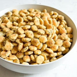 ranch oyster crackers in a bowl