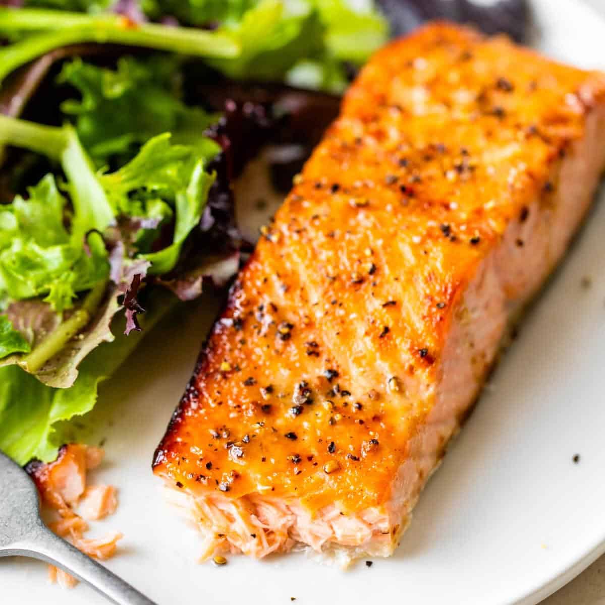 Why 400°F Works Well for Salmon